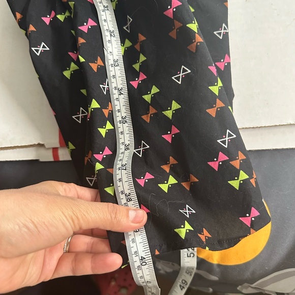 Trashy Diva Hourglass Print Hopscotch Dress - Picture 11 of 11